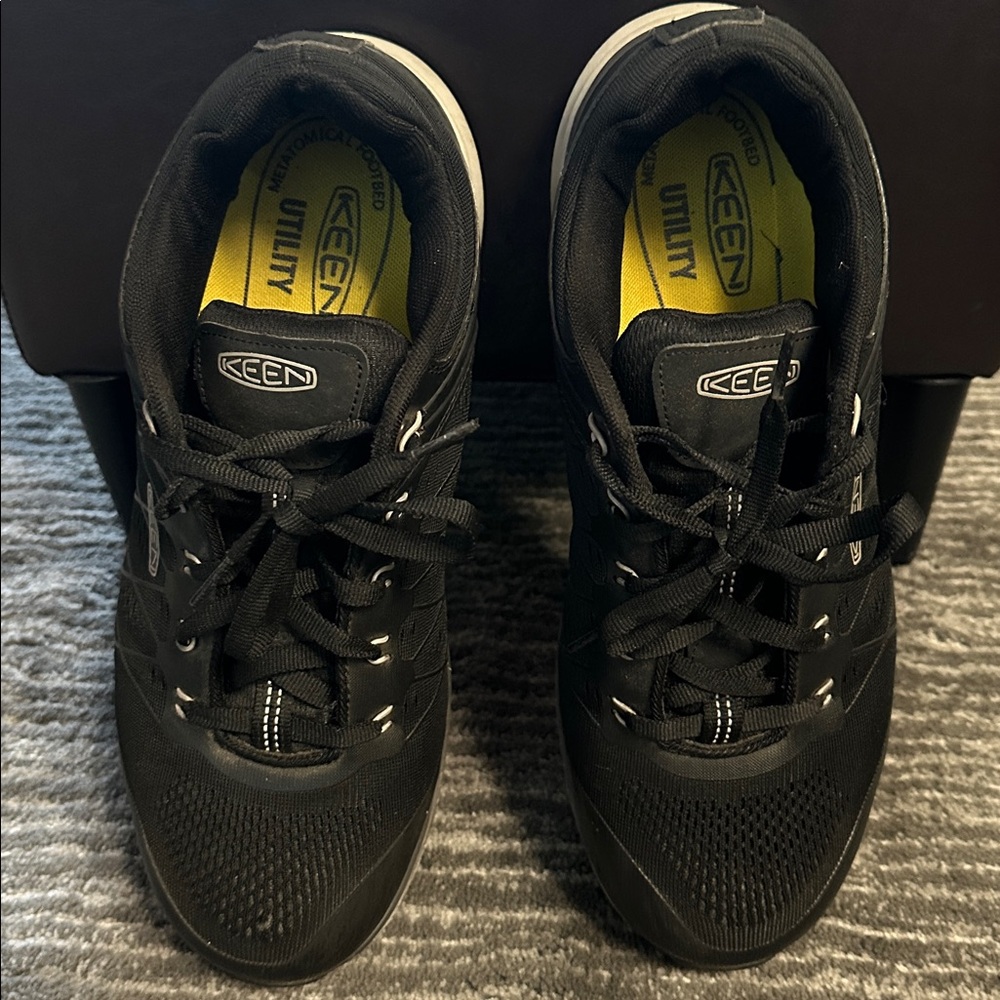 Keen Black Steel Toe Shoes